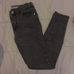 Brandy Melville skinny jeans